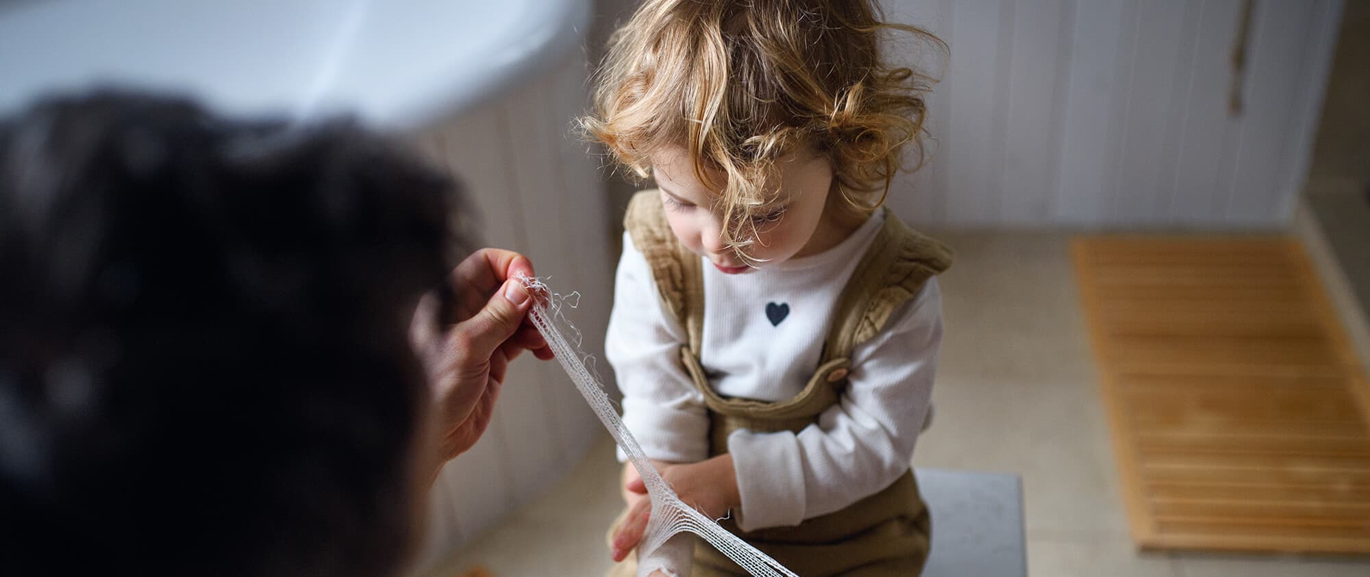 Un chien errant a mordu mon enfant, comment dois-je le soigner ?