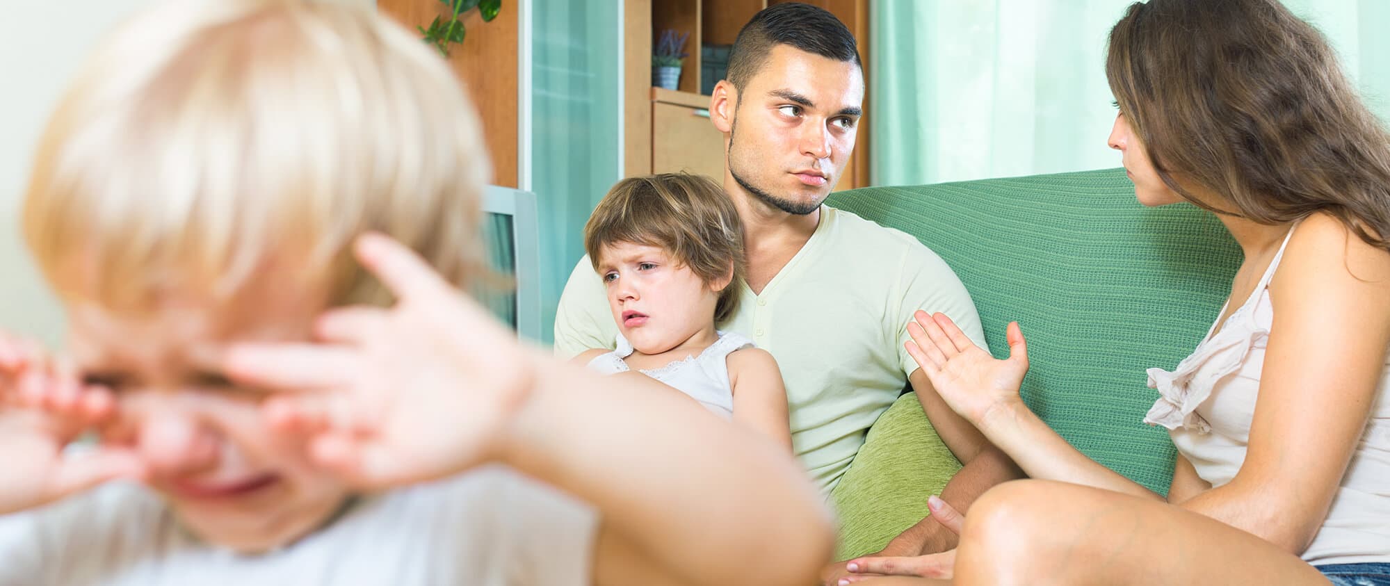 Comment puis-je m’assurer que mon enfant est protégé des traumatismes après un divorce ?