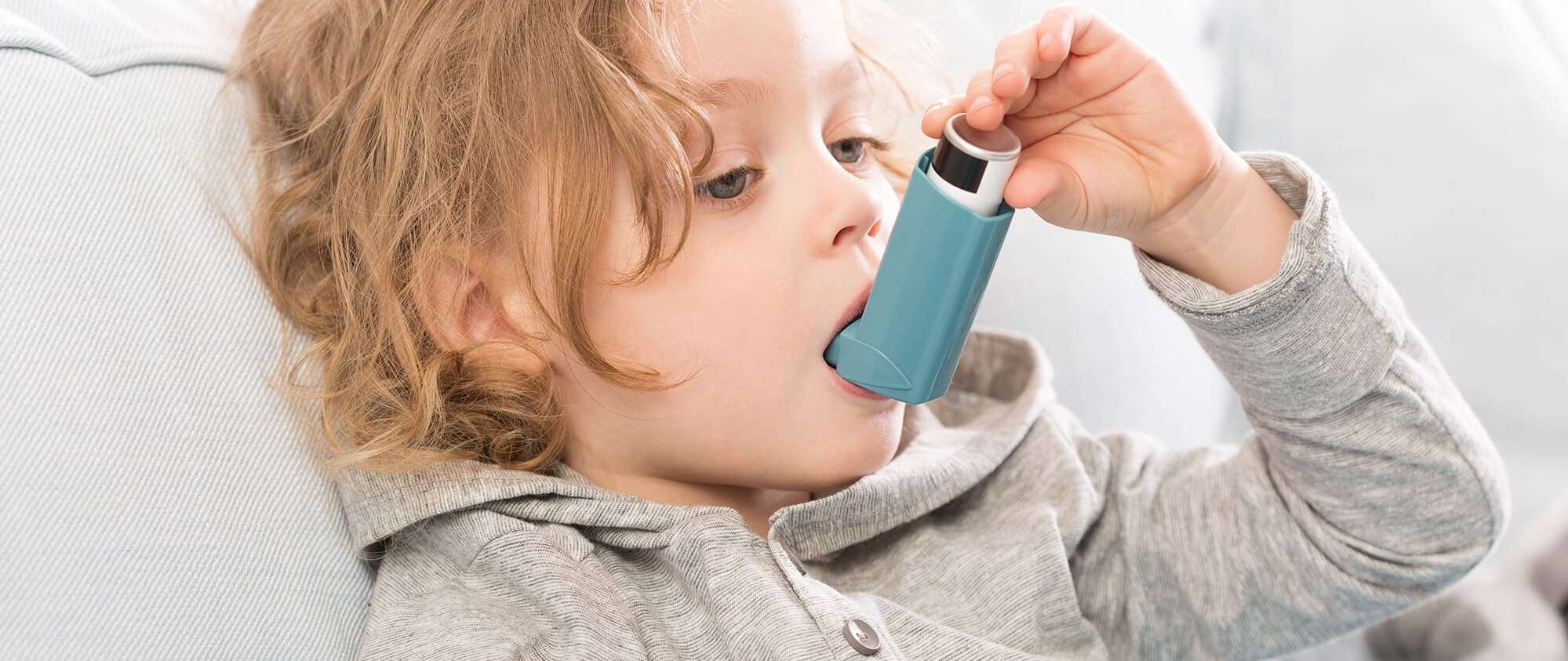 Mon enfant est asthmatique. Le reflux peut-il aggraver son asthme ?